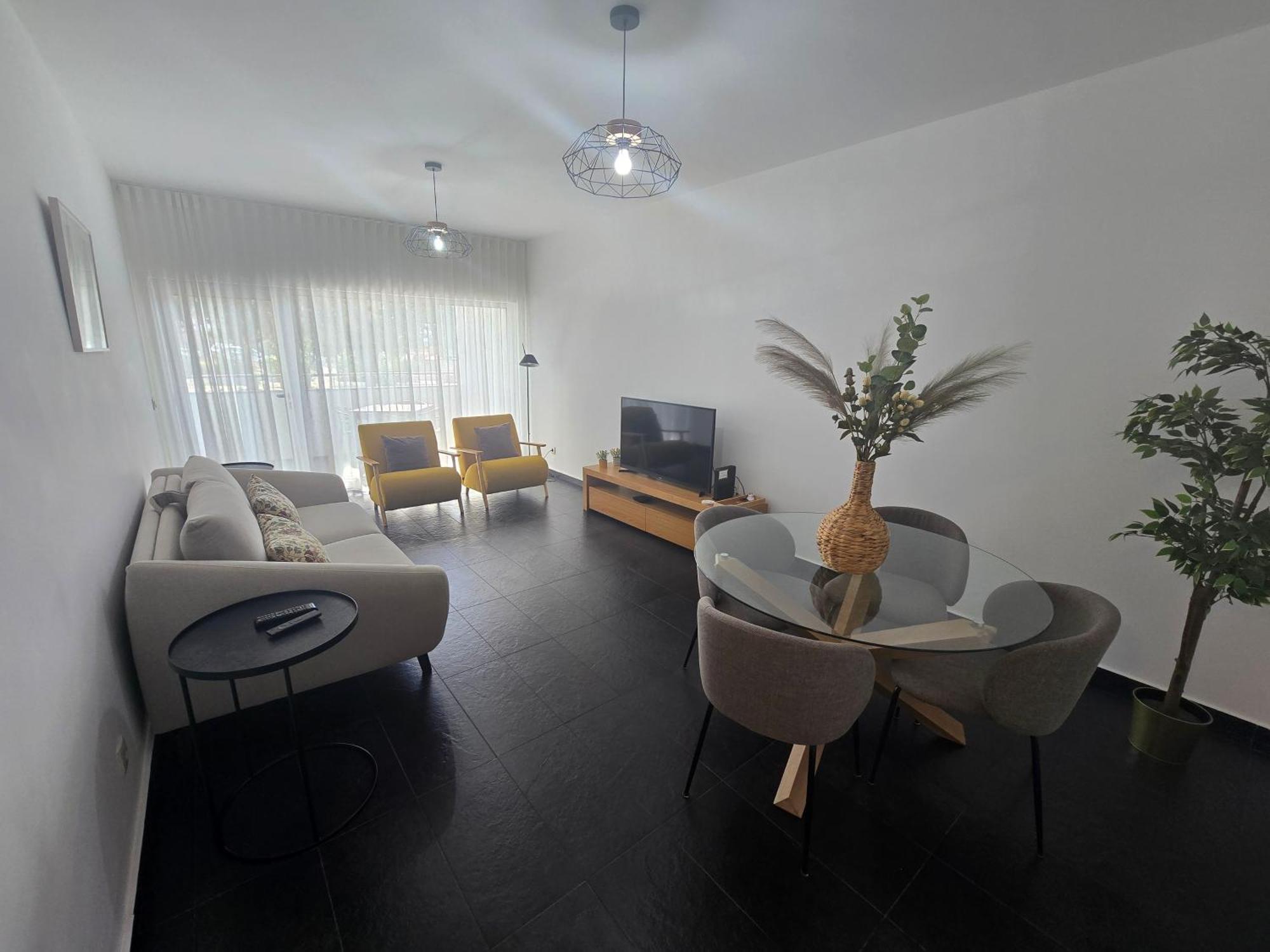 Deluxe By Bguest Apartment