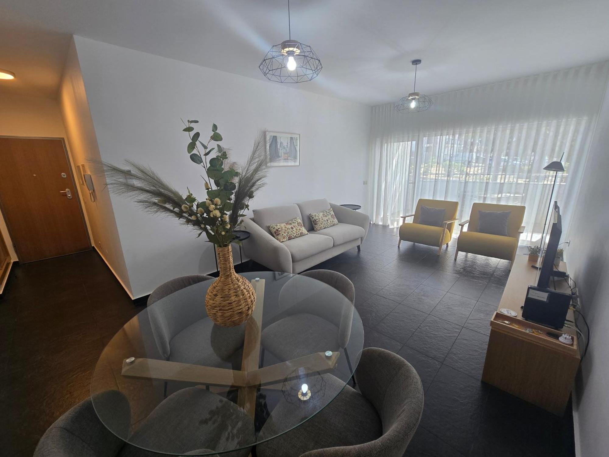 Deluxe By Bguest Apartment